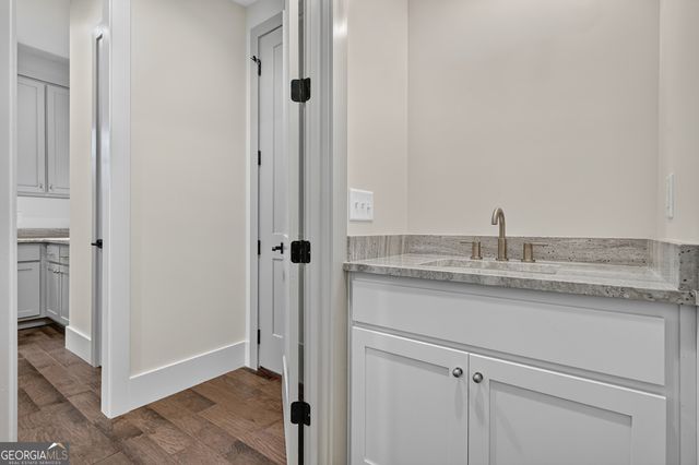 291 Aspen Avenue, Ellijay, GA 30536