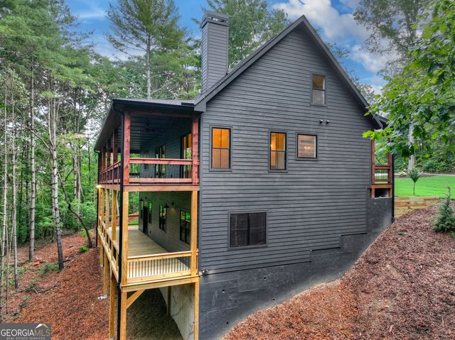 291 Aspen Avenue, Ellijay, GA 30536