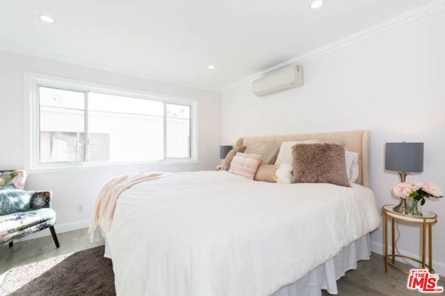 847 5th Street 205, Santa Monica, CA 90403