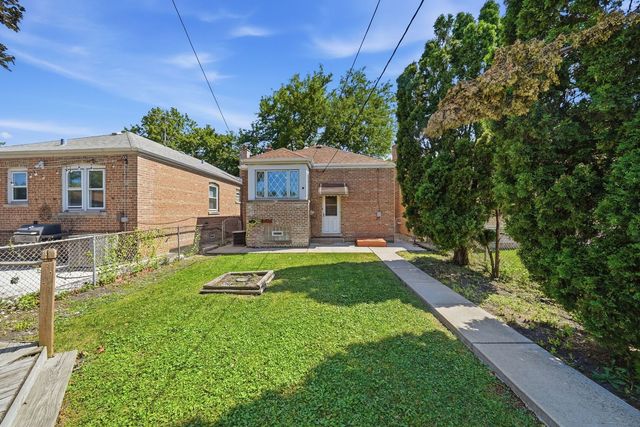5810 W 64th Street, Chicago, IL 60638