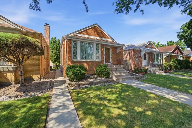 5810 W 64th Street, Chicago, IL 60638