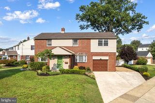 319 CRESTWOOD AVE, Haddonfield, NJ 08033