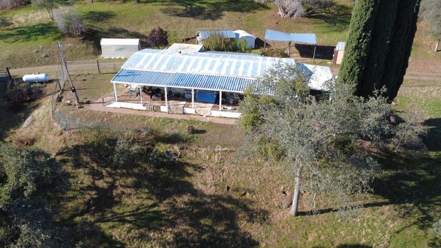 46918 Creekside Road, Yokuts Valley, CA 93675