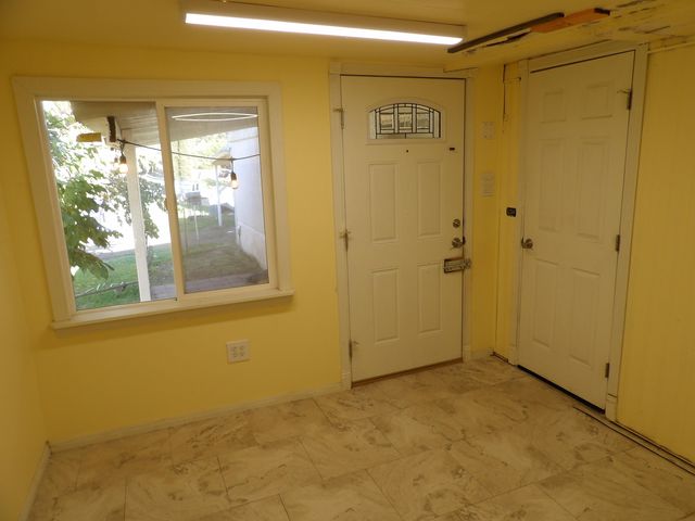 46918 Creekside Road, Yokuts Valley, CA 93675