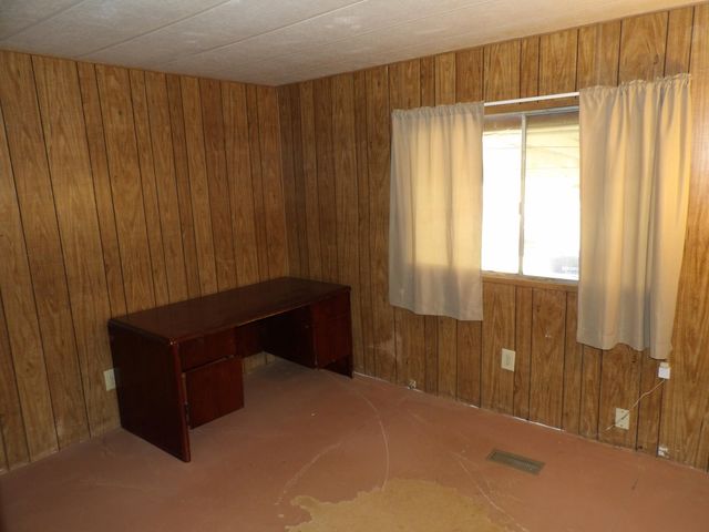 46918 Creekside Road, Yokuts Valley, CA 93675