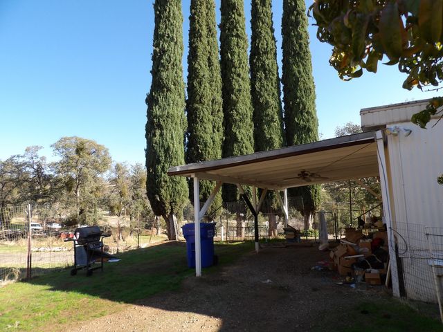 46918 Creekside Road, Yokuts Valley, CA 93675