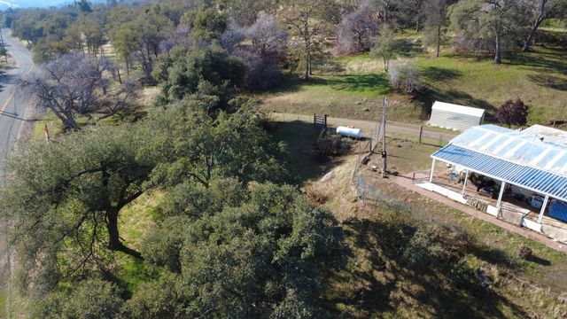 46918 Creekside Road, Yokuts Valley, CA 93675