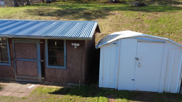 46918 Creekside Road, Yokuts Valley, CA 93675