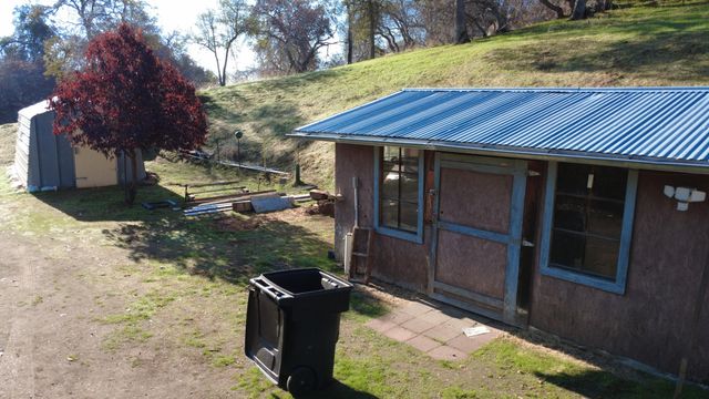 46918 Creekside Road, Yokuts Valley, CA 93675