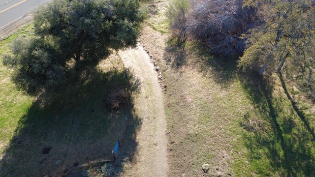 46918 Creekside Road, Yokuts Valley, CA 93675