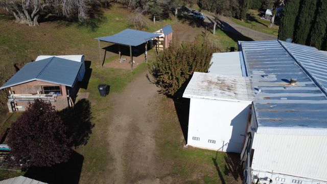 46918 Creekside Road, Yokuts Valley, CA 93675