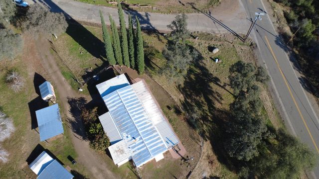 46918 Creekside Road, Yokuts Valley, CA 93675