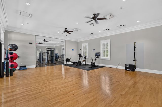 98 Gateway Park Place, Spring, TX 77380