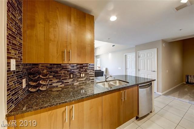 200 West SAHARA Avenue 507, Las Vegas, NV 89102