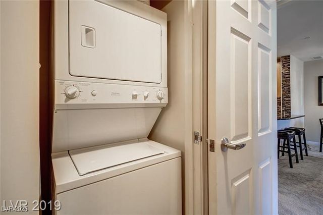 200 West SAHARA Avenue 507, Las Vegas, NV 89102