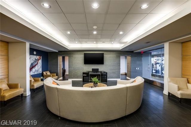 200 West SAHARA Avenue 507, Las Vegas, NV 89102