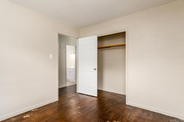 325 Hereford Street, Conway, AR 72032