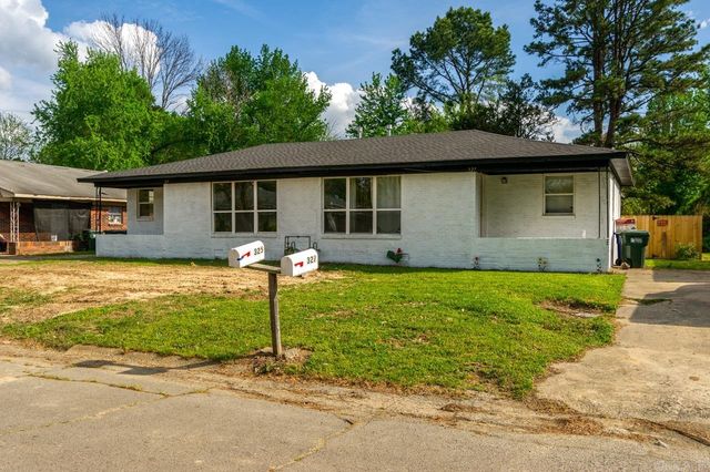 325 Hereford Street, Conway, AR 72032