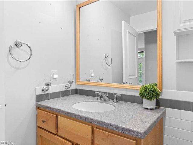 4250 Granby St Unit 107, Norfolk, VA 23504