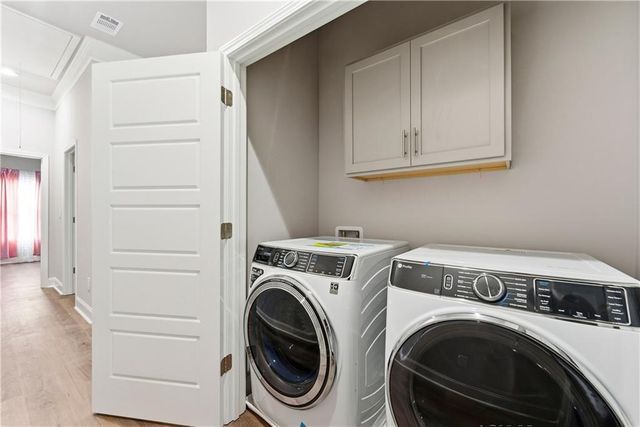 3376 Sarah Trail 8, Decatur, GA 30032
