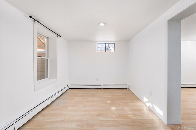 34 Shinnecock Avenue, East Quogue, NY 11942