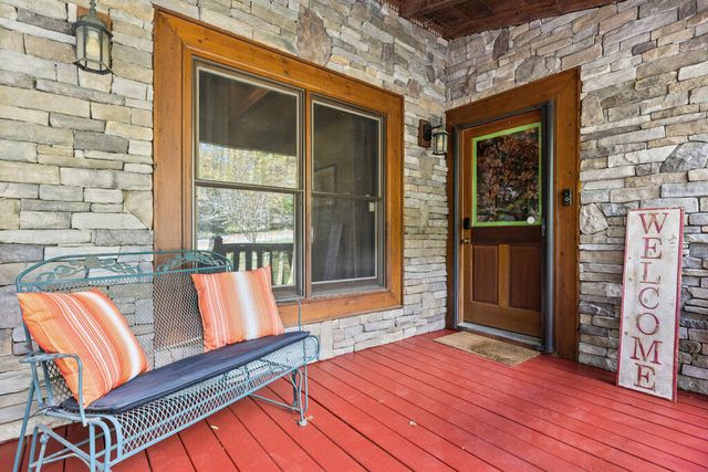 814 Eagle Mountain Drive W, Ellijay, GA 30540