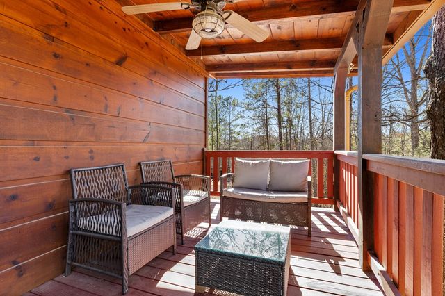 814 Eagle Mountain Drive W, Ellijay, GA 30540