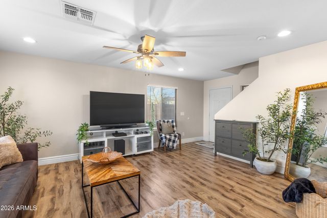 11066 E ABILENE Avenue, Mesa, AZ 85208