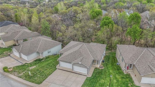 3301-3303 N 103rd Terrace, Kansas City, KS 66109