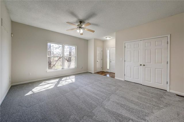 3301-3303 N 103rd Terrace, Kansas City, KS 66109