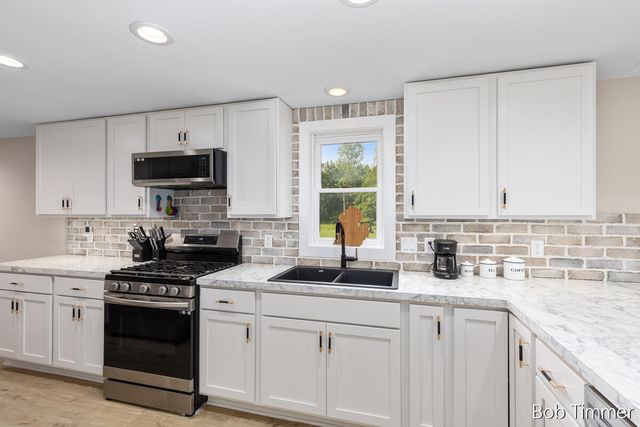 2812 142nd Avenue, Salem Twp, MI 49323