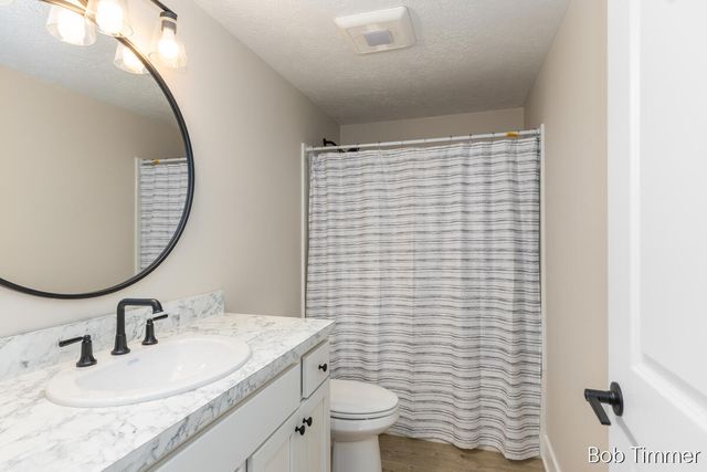 2812 142nd Avenue, Salem Twp, MI 49323