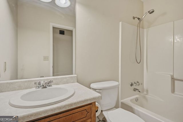 357 Kings Hill Court, Lawrenceville, GA 30045