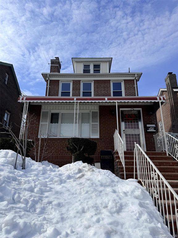 4628 Utopia Parkway 2FL, Flushing, NY 11358