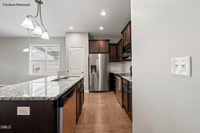 303 Bella Square, Smithfield, NC 27577