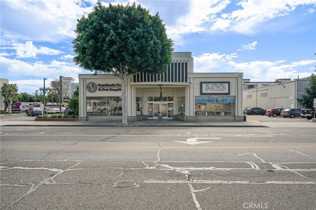 218 W Commonwealth, Fullerton, CA 92832 — exterior
