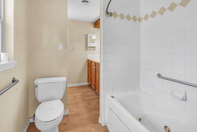 1232 Valley Vista Drive, Grapevine, TX 76051