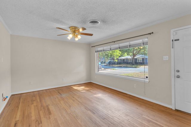 1232 Valley Vista Drive, Grapevine, TX 76051