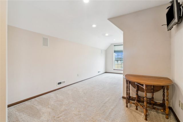 110 Willow Lane, North Liberty, IA 52317