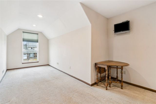 110 Willow Lane, North Liberty, IA 52317