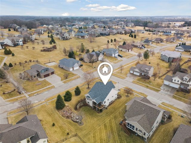 110 Willow Lane, North Liberty, IA 52317