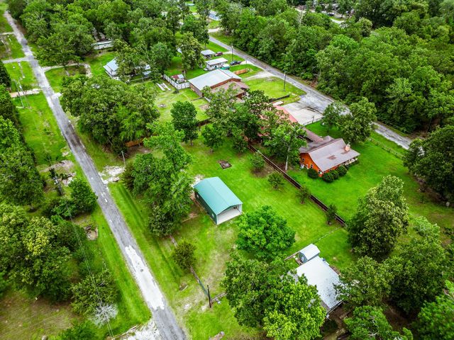 140 Michelle Lane, Trinity, TX 75862