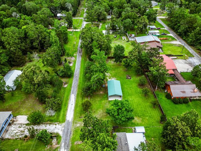 140 Michelle Lane, Trinity, TX 75862