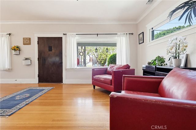 1130 E Appleton, Long Beach, CA 90802