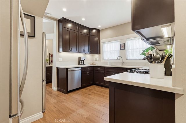 1130 E Appleton, Long Beach, CA 90802