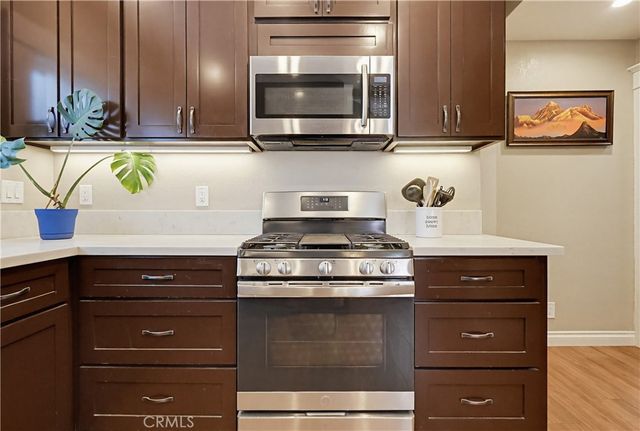 1130 E Appleton, Long Beach, CA 90802