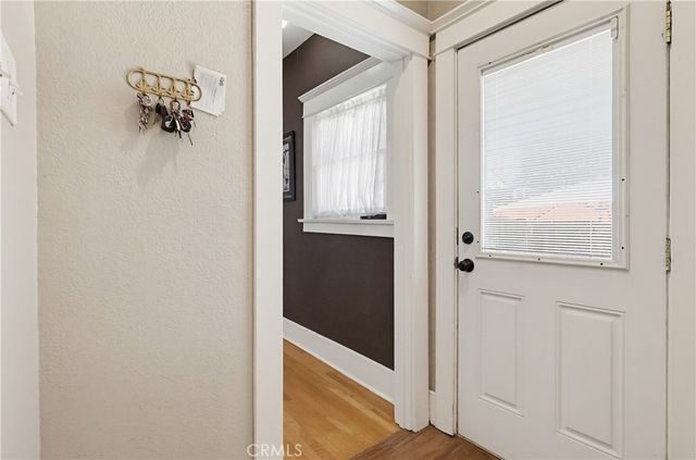 1130 E Appleton, Long Beach, CA 90802
