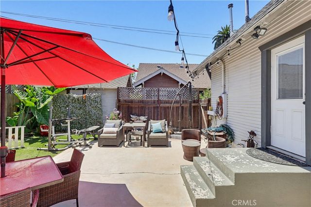 1130 E Appleton, Long Beach, CA 90802