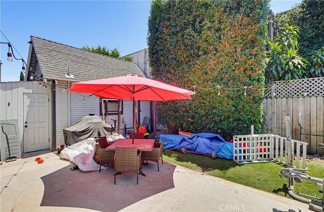 1130 E Appleton, Long Beach, CA 90802