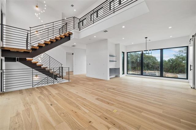 200 N Lake Hills DR, Austin, TX 78733